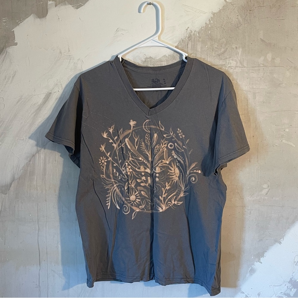 Custom Hand Painted Bleach Wash V-Neck Medium